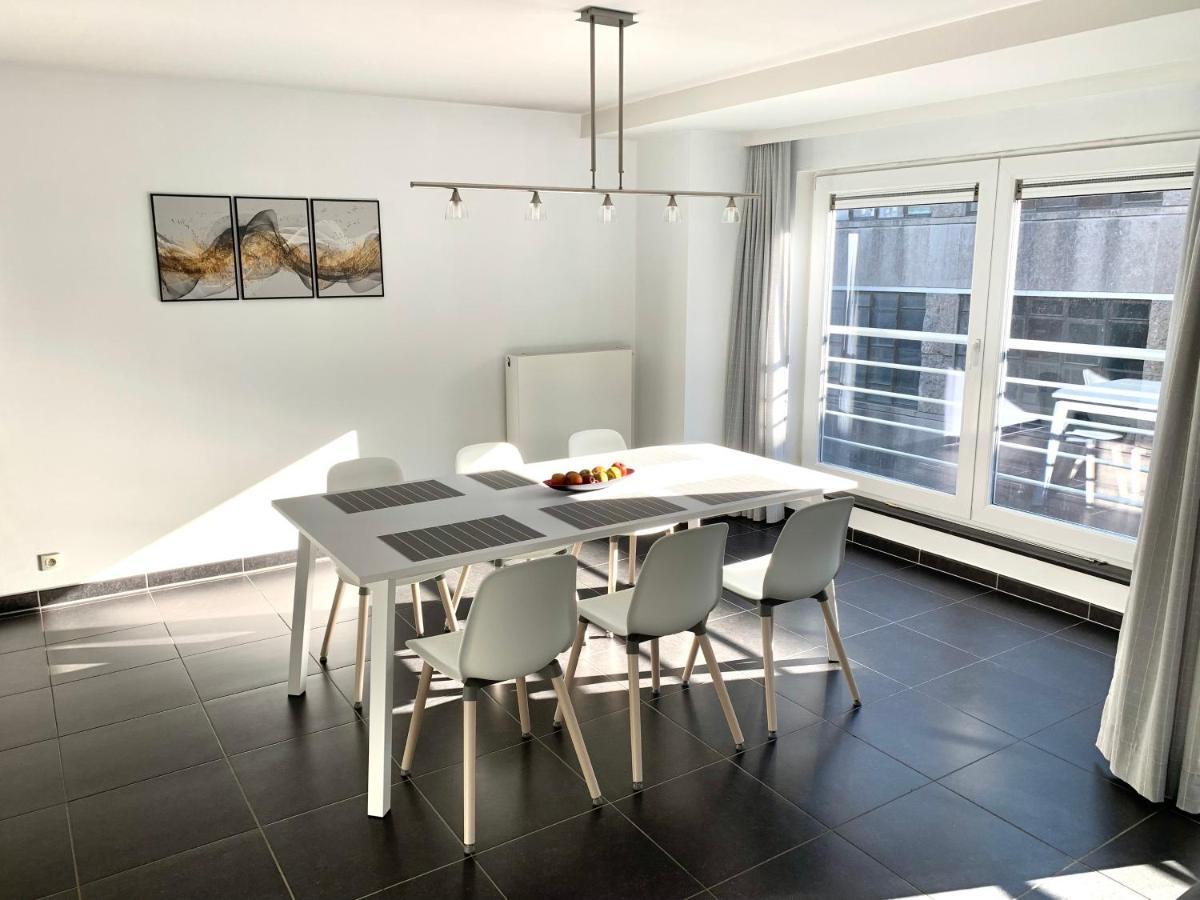 Vakantieappartement Emiel Centrum Oostende Met Garage Ngoại thất bức ảnh