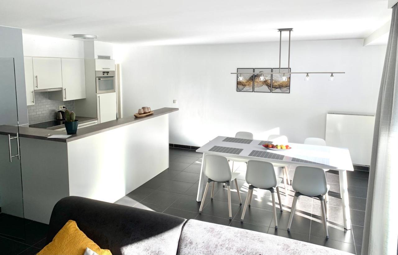 Vakantieappartement Emiel Centrum Oostende Met Garage Ngoại thất bức ảnh