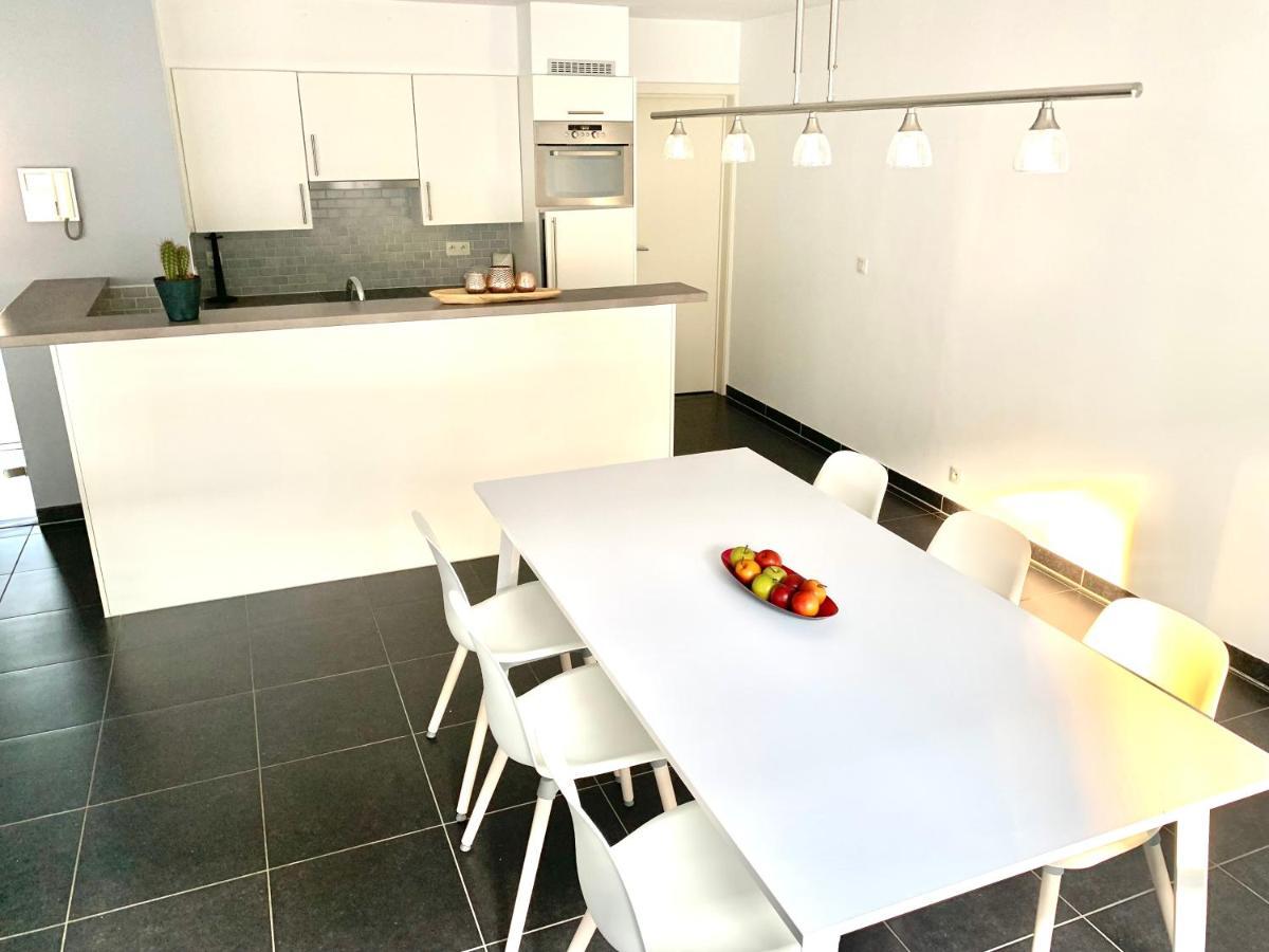 Vakantieappartement Emiel Centrum Oostende Met Garage Ngoại thất bức ảnh