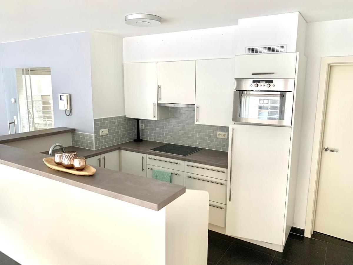 Vakantieappartement Emiel Centrum Oostende Met Garage Ngoại thất bức ảnh